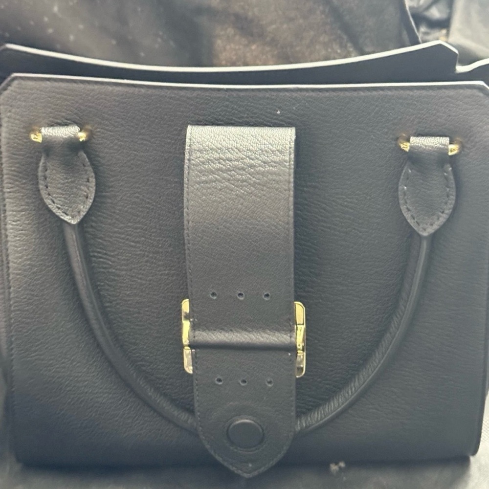 Burberry Black Leather Shoulder Bag top handle satchel with magnetic Strap - Picture 6 of 16